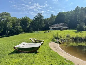 Mountain View - Private Lake•Sauna•Hot Tub•42acre - Image 3