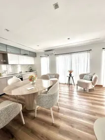 Luxury Suite in a Private Development - Image 3