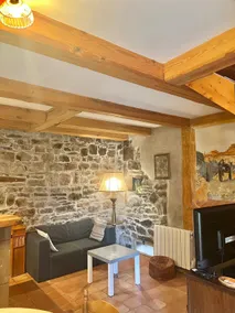 ”L'Oustalet” Atypical village house + balcony - Image 2