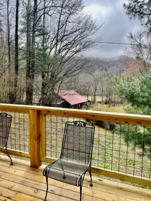 McIntosh Cabin - Off the Grid Getaway! - Image 3