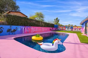 Licensed 2.5 Mi to Strip BBQ Pool Kings - Image 2