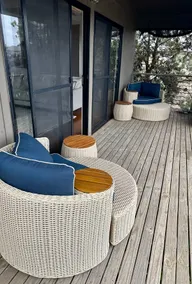 Boutique Coastal Beach House Cowes Phillip Island Sleeps 8 - Image 3