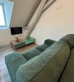 Liris Apartment - Image 5