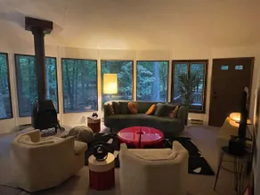 Round 70s cabin-pickleball, golf, gym, pools - Image 3