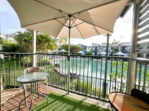 Among The Palms - Fresh Noosa River & Marina Suite - Image 2