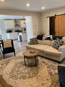 Private 3 BR Farmhouse | 7 Min to Beaver Stadium - Image 2