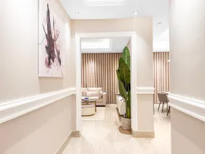 TA • Modern 3BR • Private Parking - Image 5