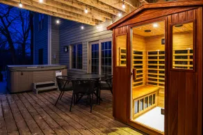Luxury Stay- Sauna, Hot Tub, Fire Pit, Arcade! - Image 4