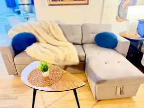 Stylish Brick Loft | Easy FIFA Stadium Access - Image 2