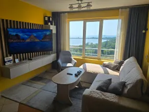 SeaSky SmartHome-Penthouse with private Parking - Image 5
