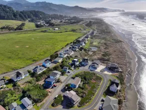 Morning Star Lookout-Spa/Walk to Beach/Ocean Views - Image 2