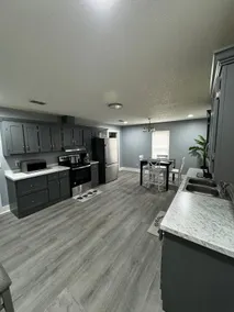 Comfy Home close to Town - Image 2