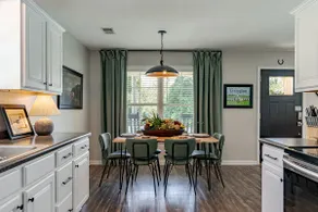 Lexington Luxe Retreat - Image 5