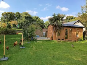 Adventure Cabin Retreat 'The CabAnne' No Shower - Image 2