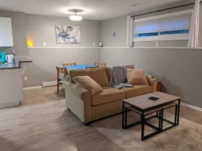 Downtown Salmon Arm Basement Suite, pets welcome - Image 5