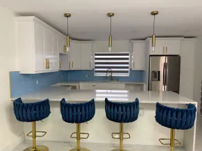 Beach House - Image 5