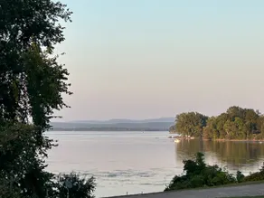 Lake Escape! 2BR 2BA lake home! - Image 3