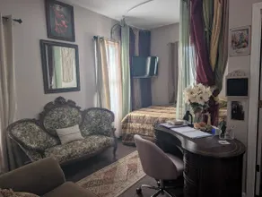 1 Lady, Billie Holiday. An Antique Jazz Office. - Image 5