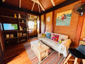 Villa Happy Hour - Image 4