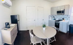 Nopalito Guesthouse - Image 3