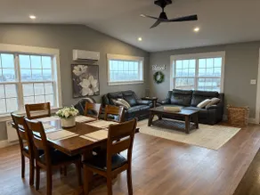 Spacious, New 2-Level Family Home - Image 2