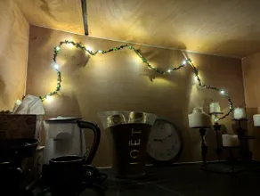 Converted shed with double bed and free parking - Image 3