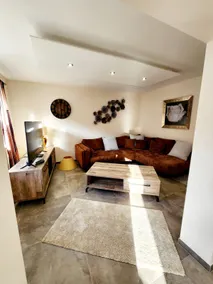Rest assured: peaceful house, 2 bathrooms - Image 2