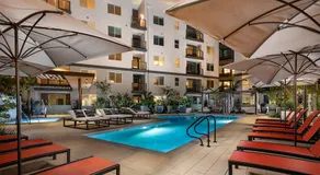 Disneyland 2BDRM + Luxury Resort Style Amenities - Image 2