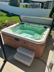 ”LightHouse Point” Luxury Home with Hot Tub & Gym! - Image 2
