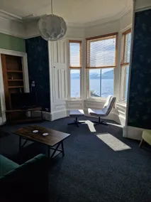 Fabulous Lochside Apartment - Image 3
