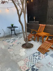 Downtown Studio w/ private Patio - Image 5
