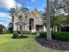 Luxury Home in The Woodlands - Image 2