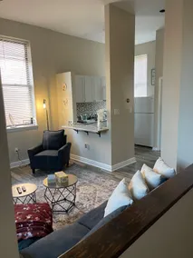 Historic Manchester 1Bedroom Loft - Image 3