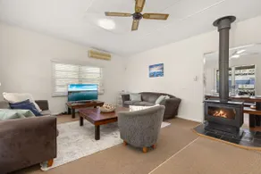 Huskisson Delight! by Experience Jervis Bay - Image 2