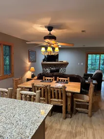 Lazy Bear Lodge - Image 3