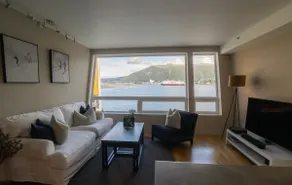 Close to the city center by the sea - view - Image 2
