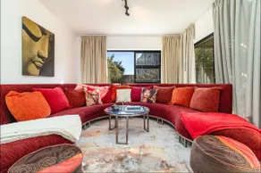 Quiet Garden Cottage | Walk to Camps Bay Beach - Image 2