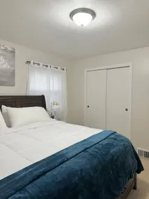 Beautiful 2 BDRM Ocean Inspired Oasis - Image 3
