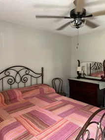 Grey Cottage - Image 2