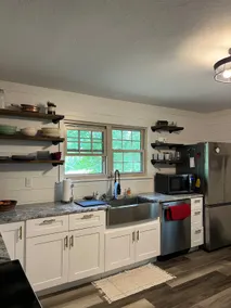 Grey Cottage - Image 3