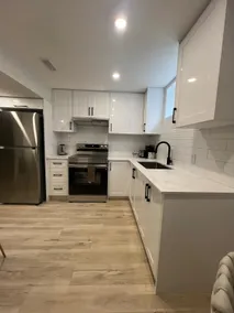 Lovely Modern Getaway In Niagara Falls - Image 3