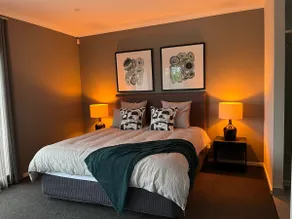 Luxury Modern Contemporary House - Image 5