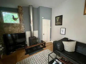 The Guest house at the Old Manor - Image 2