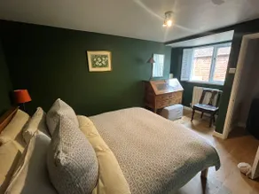 The Guest house at the Old Manor - Image 5
