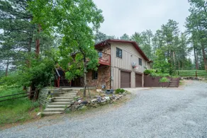 Luxury Vintage Mountain Escape w/ Hot Tub - Image 3