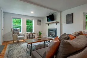 Cozy Cottage - Hot Tub, Outdoor Oasis - Image 2