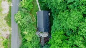 Cozy Cottage - Hot Tub, Outdoor Oasis - Image 4