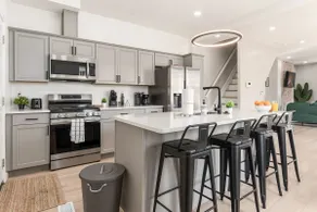 Downtown Columbus | Sleeps 16 | Spacious + Arcades - Image 4