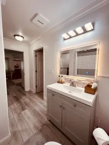 1bedroom apartment with balcony - Image 3