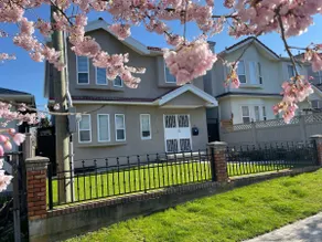 Private Bright Suite | FIVE mins Walk to Skytrain! - Image 5